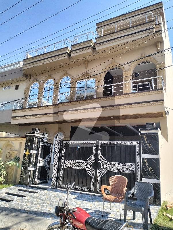 10 Marla Used House For Sale Available In Valencia Town Lahore Valencia
