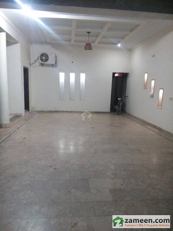 22 Marla House For Rent In Multan Main BZU Road BZU Road, Multan