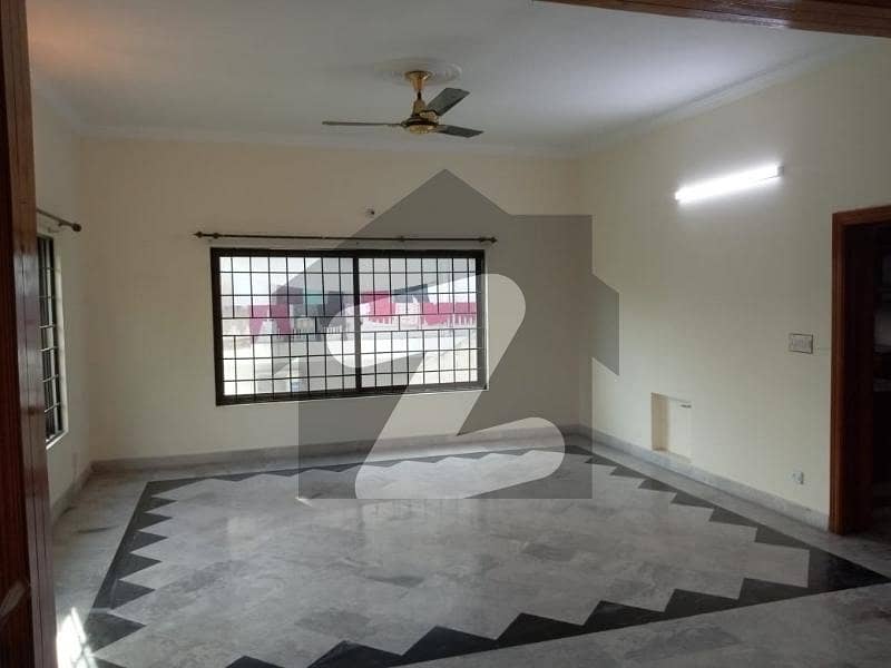14 Marla Marble flooring Full House available for rent in G10 G10
