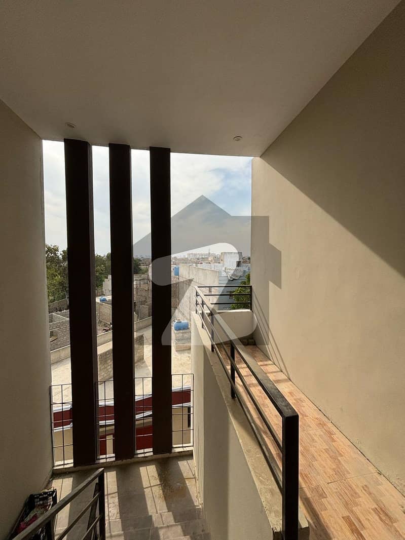 BRAND NEW PORTION 3 BED DD (LEASED) PROJECT AT GULISTAN E JAUHAR 9