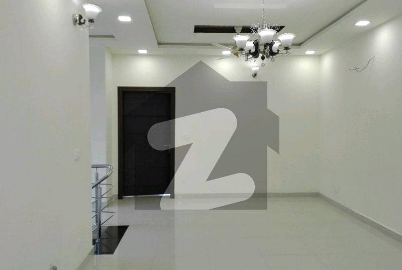 Ideally Located Upper Portion For Rent In Satellite Town Block E