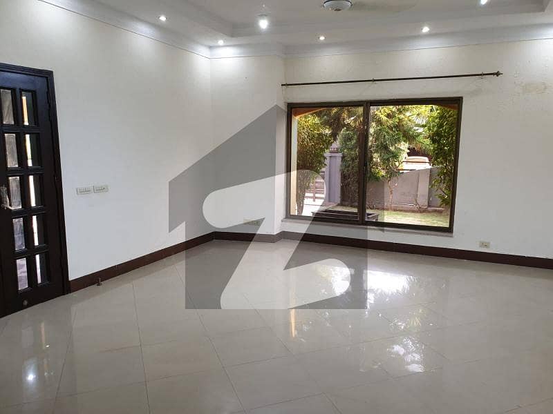 Safari Villa 2 For Rent In Bahria Town Phase 7, Rawalpindi Bahria Town