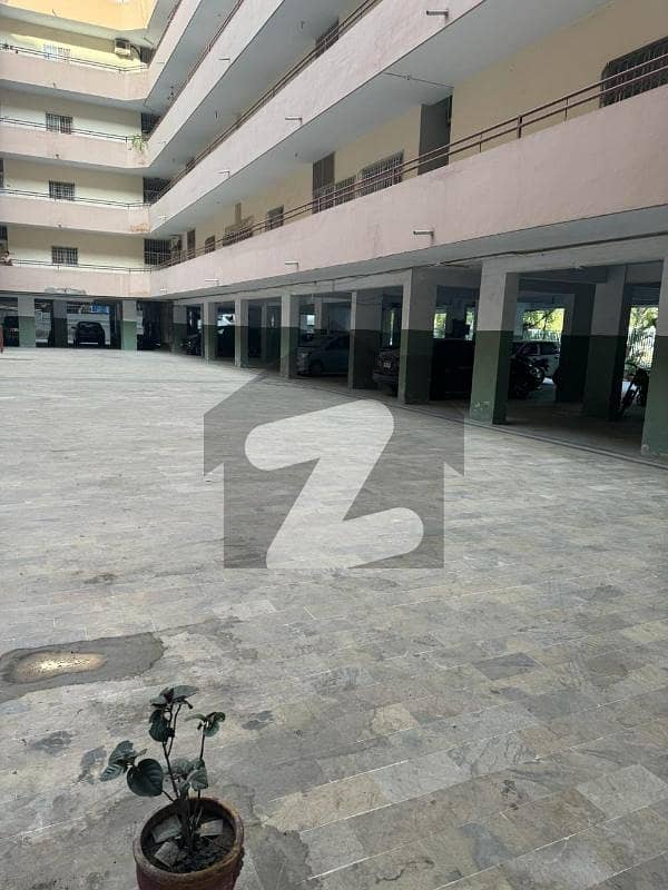Flat 3 Bed DD With Roof Gulistan E Johar Block 14 GulistaneJauhar