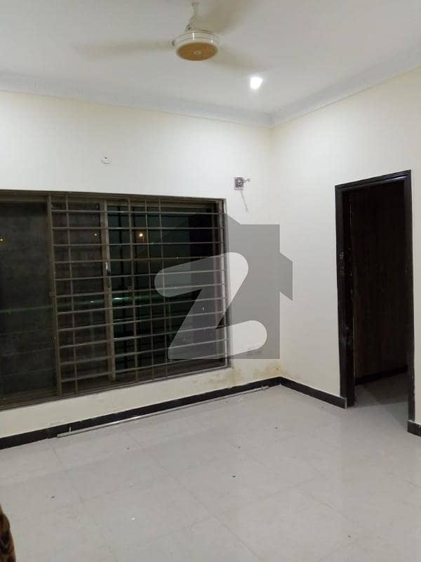 First floor available for rent Satellite Town, Rawalpindi ID49130991