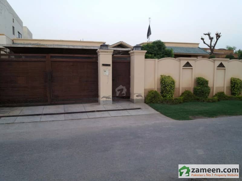 House For Sale In Multan Cantt Lake View Homes Opposite CSD Cantt