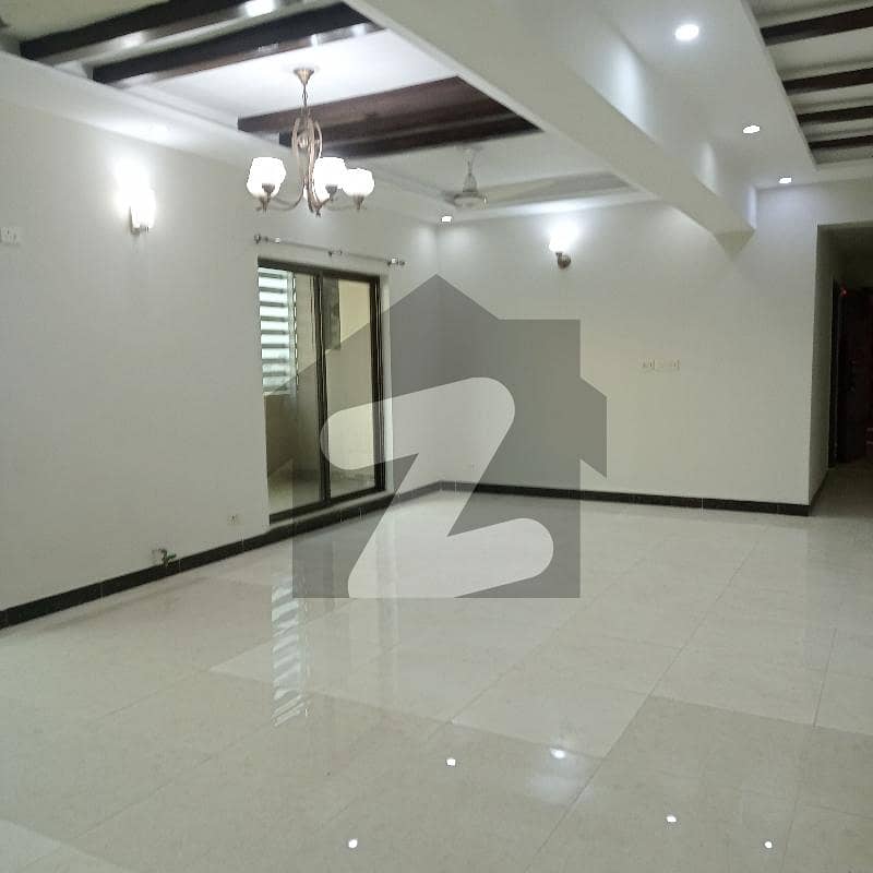 3 Bed Apartment Available for sale in askari 11 Lahore Pakistan Askari