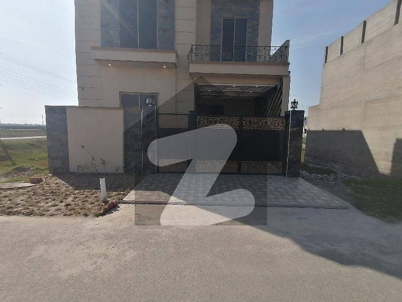 Your Dream Near to Park 5 Marla House Is Available In Garden Town Phase