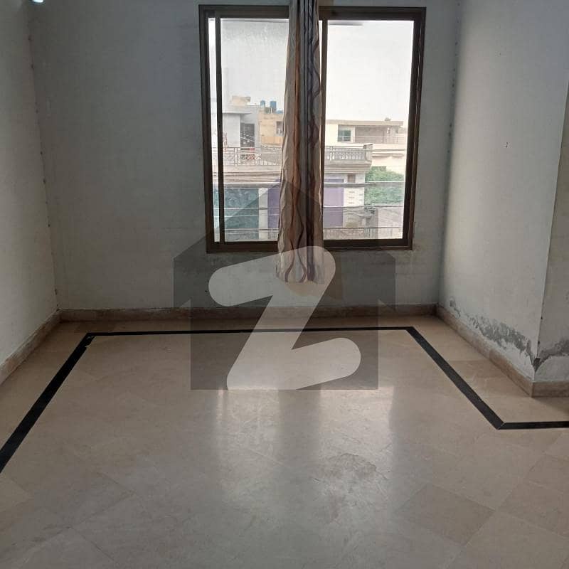 Johar Town Apartment available for rent Johar Town, Lahore ID49188865