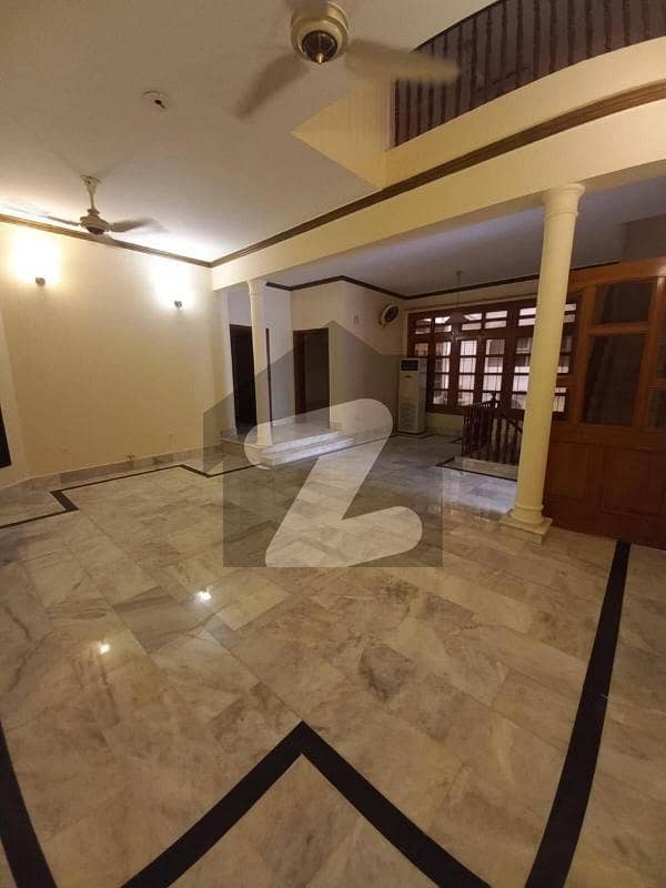 2 Kanal Double Storey House For Rent For Office Use Garden Town, Lahore