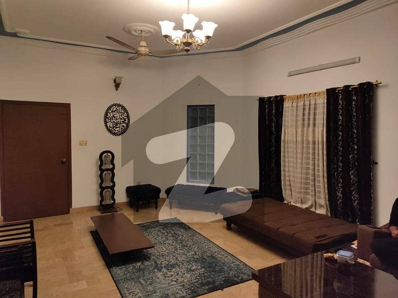 200 Sq Yard Ground Plus 2 House 10 Room 8 Wash Room Available For Sale