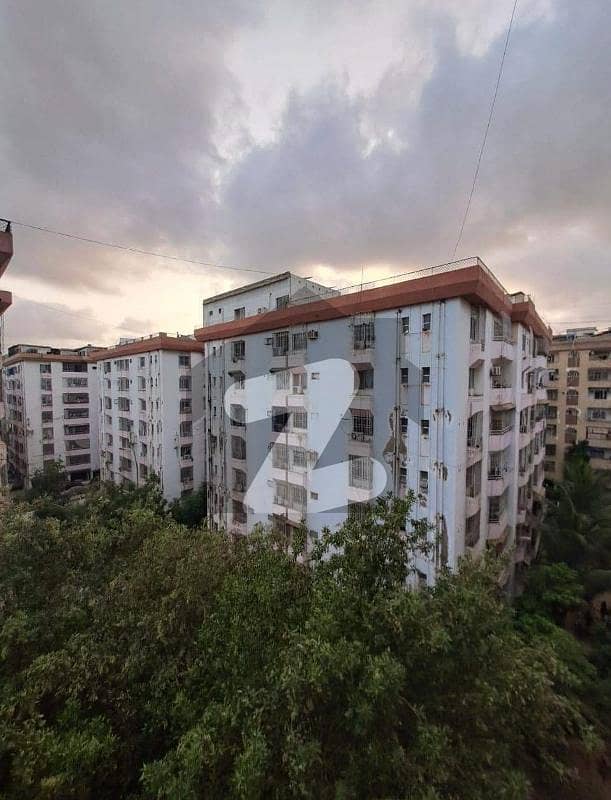 FLAT FOR SALE Rufi Lake Drive Apartments, Karachi ID49243988