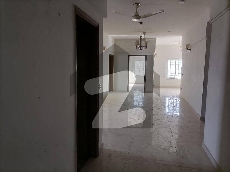 2000 Square Feet Flat For rent In Old Clifton Old Clifton, Karachi