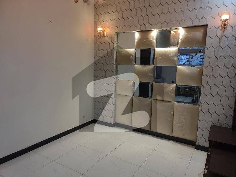 10 MARLA HOUSE FOR SALE SUPER HOT LOCATION IEP Engineers Town Block C3, IEP Engineers Town