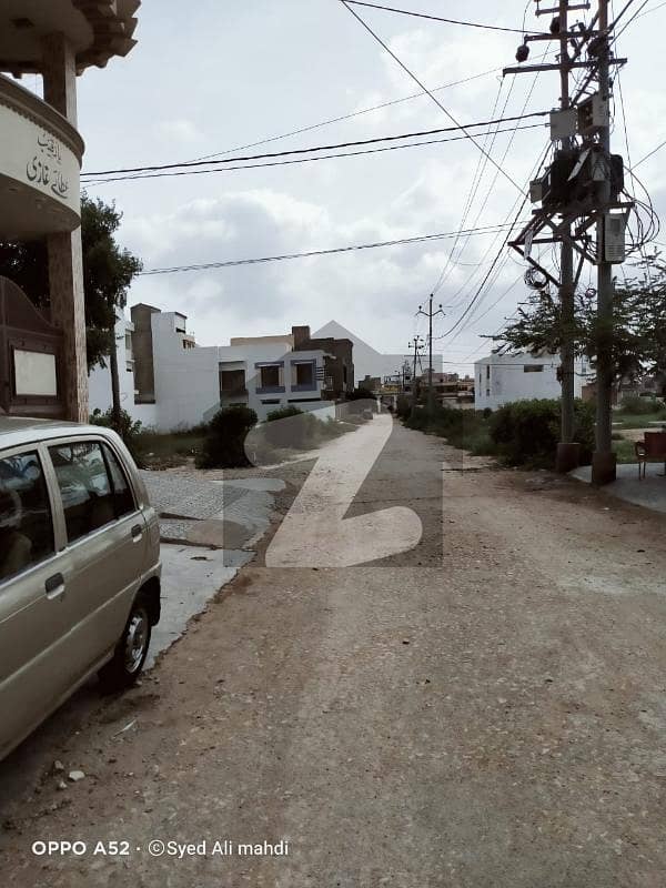 Unoccupied West Open Residential Plot Of 240 Square Yards Is Available