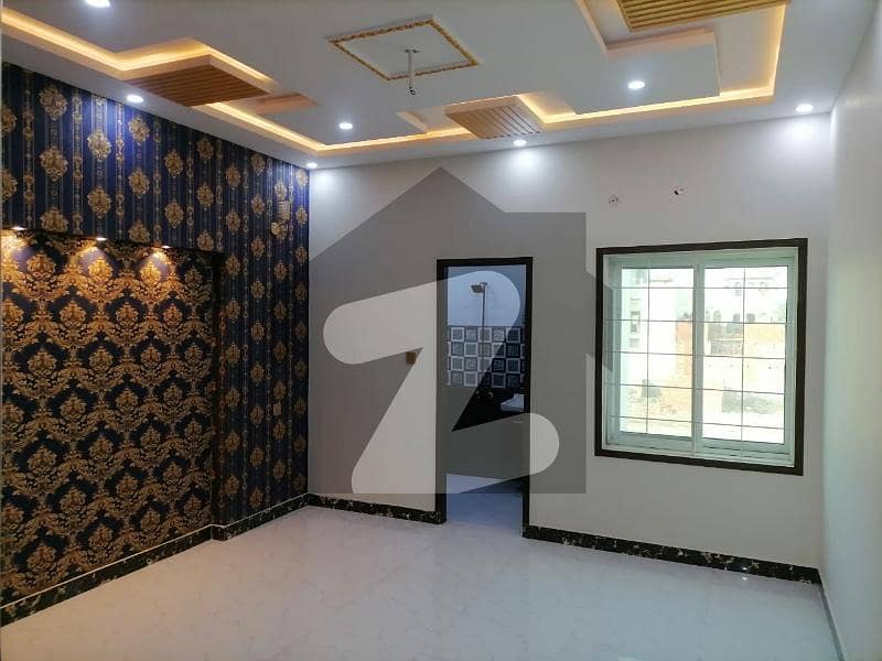 Prime Location 5 Marla Upper Portion For rent In Central Park Housing