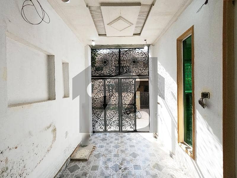 3 MARLA BRAND NEW LUXURY HOUSE AVAILABLE FOR SALE NEAR JOHAR TOWN G BLOCK Johar Town Phase 1