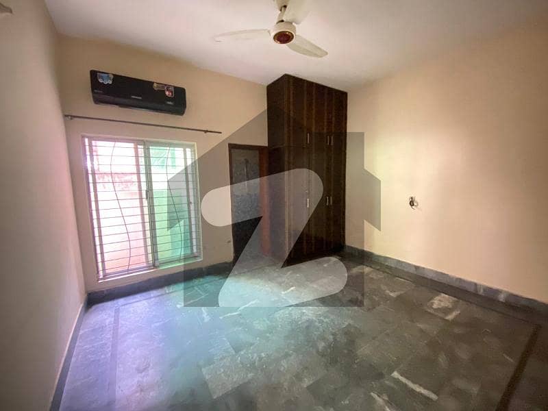 8 Marla Beautiful Upper Portion 3 Bed 3 Bath For Rent Ali Park Near