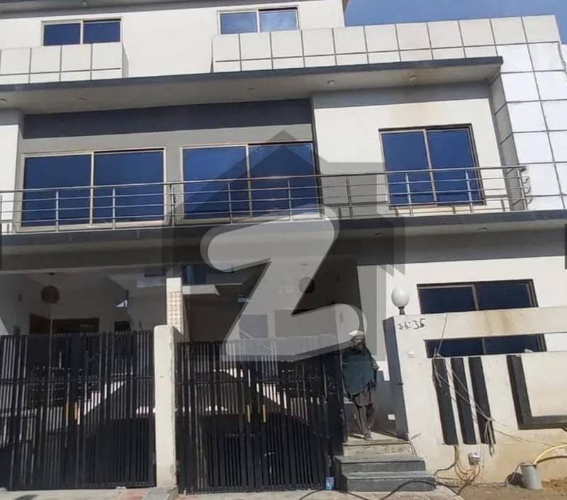 Prime Location Triple Storey New House For Sale Direct Owner MPCHS