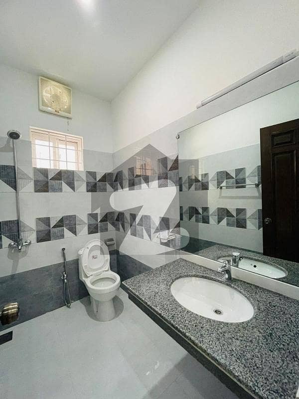 7 merla beautiful house available for sale in river garden islamabad