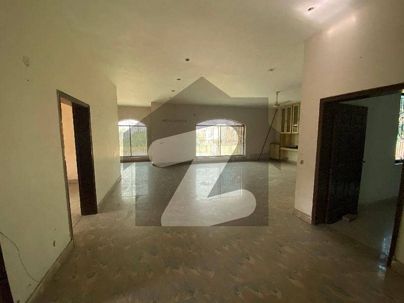 1 kanal uper portion for rent eme Judicial Colony Phase 3, Judicial