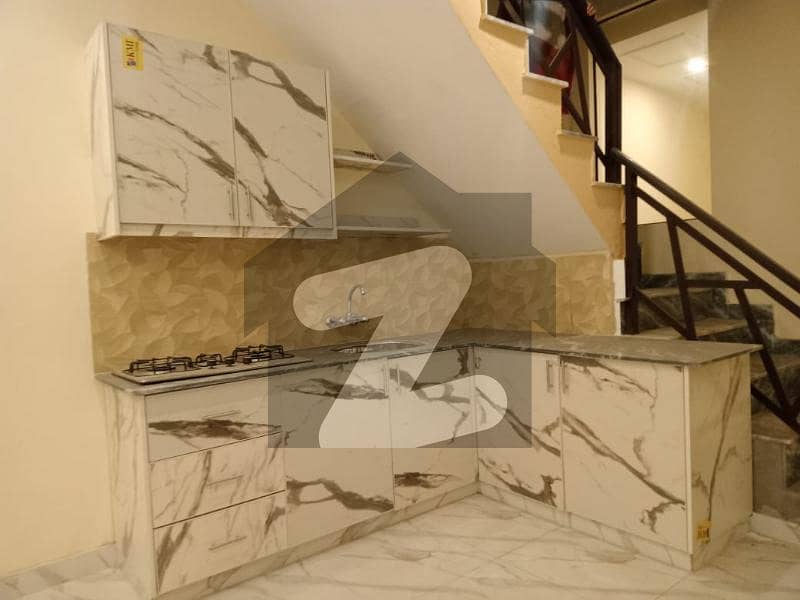 3 Marla Brand New Upper Portion Available for Rent (Madina Colony