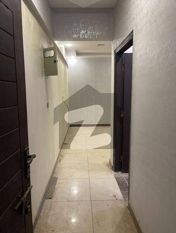 2 BED DD FULLY DECORATED FLAT UP FOR SALE AT GARDEN EAST KARACHI Garden
