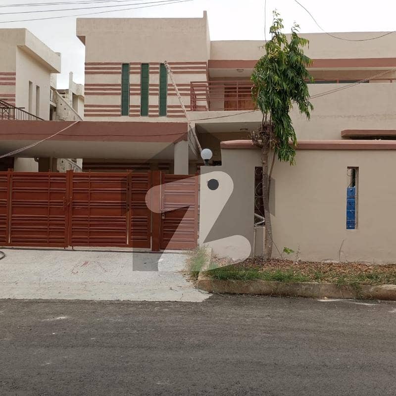 Well Maintained SDH (350 Sq. Yards) House Available For Rent Falcon