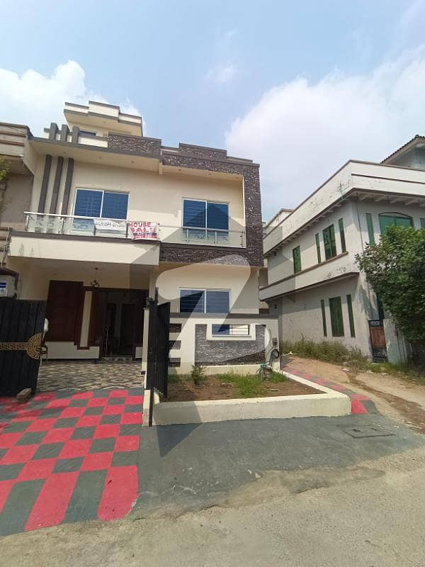 Brand New 25x40 Corner House for Sale with 3 Bedrooms in G13 Islamabad