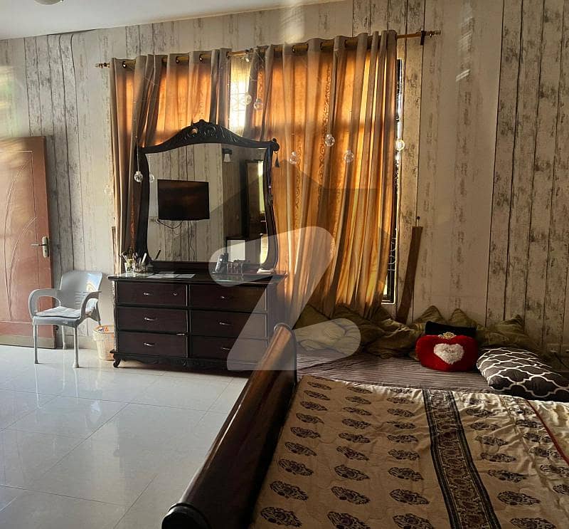 Prime Location 350 Square Yards House Is Available For Sale Navy