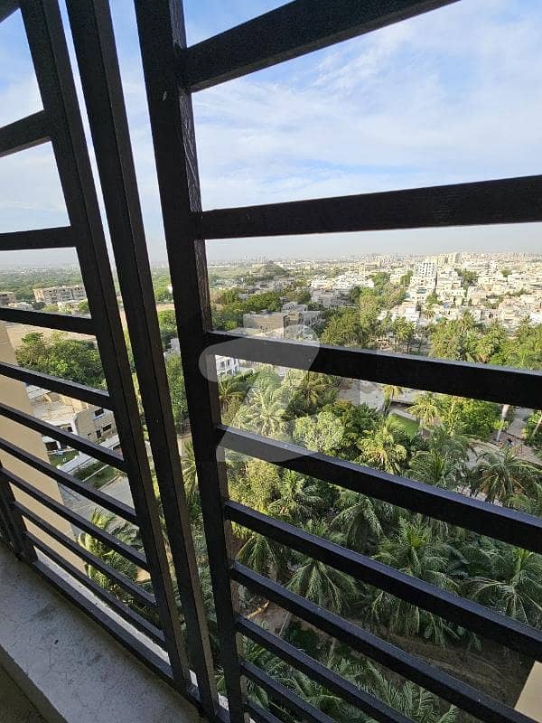 Luxurious 4 bed apartment for sell block 2 Johar Kings Highrise
