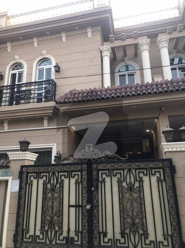 Full House For Rent In Prime Location Near Cavalry Ground Cavalry