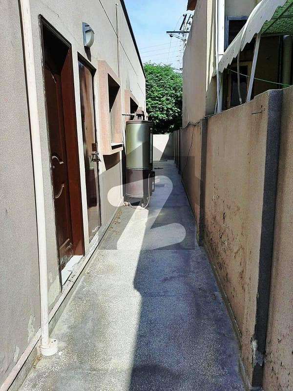 1 Kanal Corner Main Boulevard House For Sale Askari 10 Sector E
