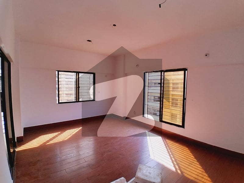 3 Bed Luxury Flat For Rent in Alpine Tower Johar GulistaneJauhar, Karachi ID49995083