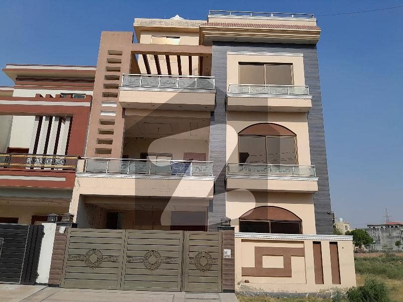 Prime Location 10 Marla House For rent In Jubilee Town Jubilee Town