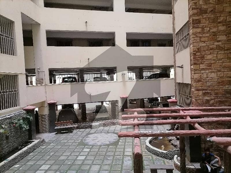 1000 Square Feet Flat Situated In Diamond City For rent Diamond City