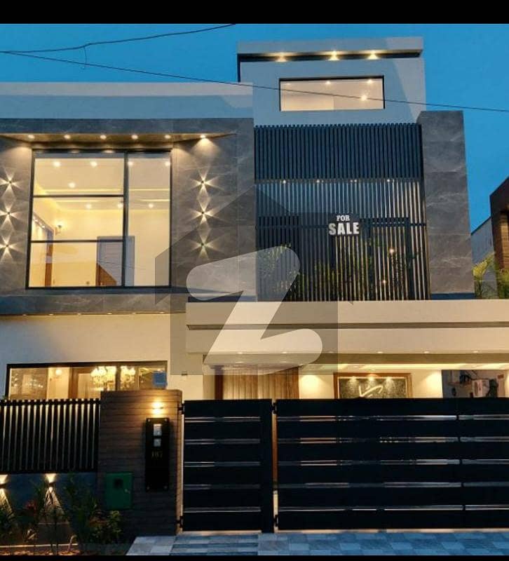 Designer 10 Marla Upper Portion For Rent Bahria Town Lahore Bahria Town