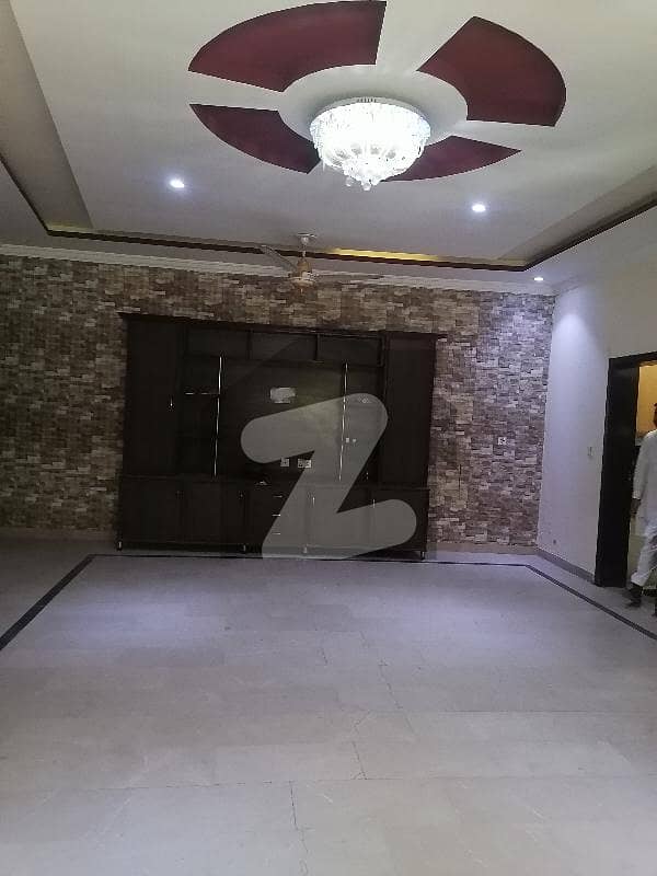 Double Storey Single Unit Full House Available For Rent In Scheme 3