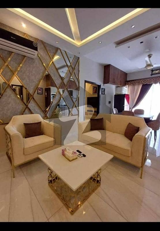 Perfect Prime Location 2000 Square Feet Flat In Bath Island For Rent