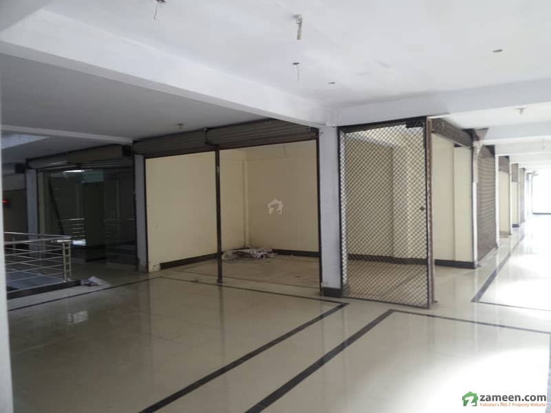 Shops For Rent In Liberty Mall University Road, Peshawar ID5462692