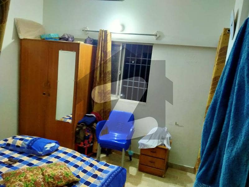 West Open 2 Bed Lounge Flat At Malir Near Jamia Milia College Salman
