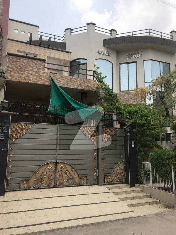 Sheikh Colony House For Sale Sized 7 Marla Sheikh Colony, Faisalabad