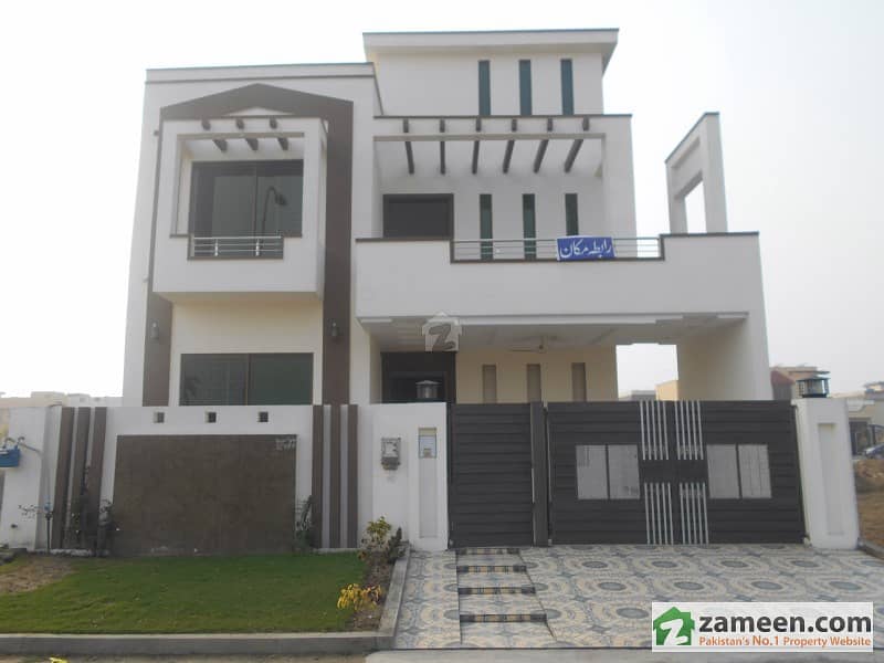 House Is Available For Sale DC Colony Chenab Block, DC Colony