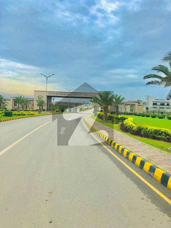 3 consecutive plots near to masjid and parks for sale DHA Phase 1