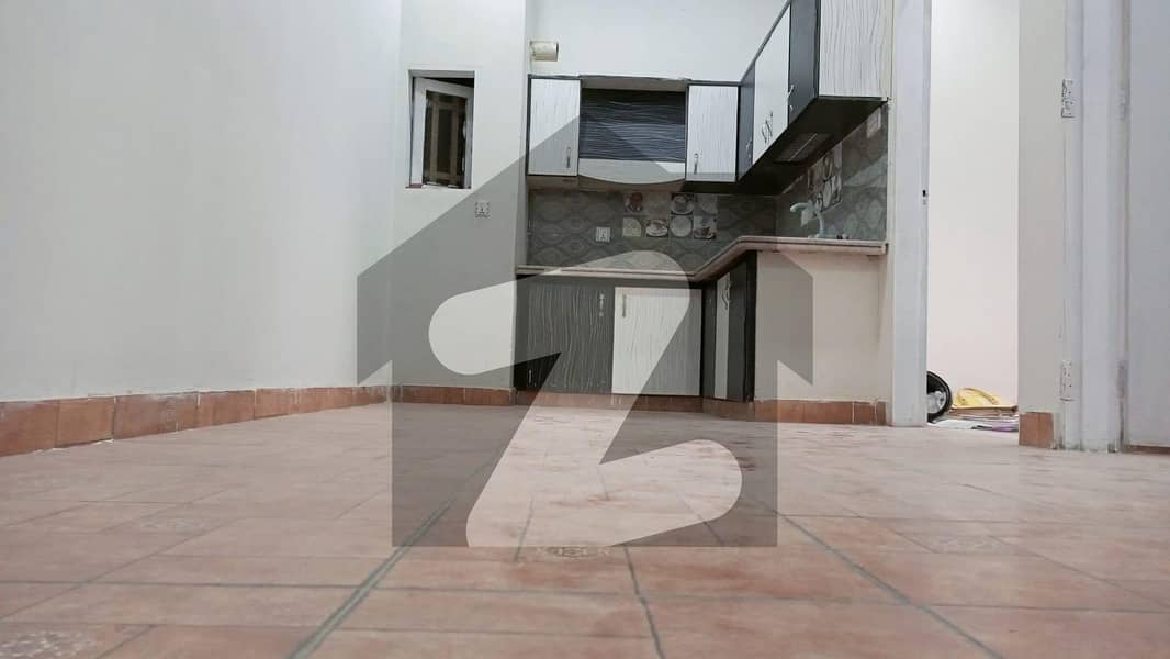 Flat for Sale Salman Farsi Azeem Pura Road Azeem Pura, Shah Faisal Town