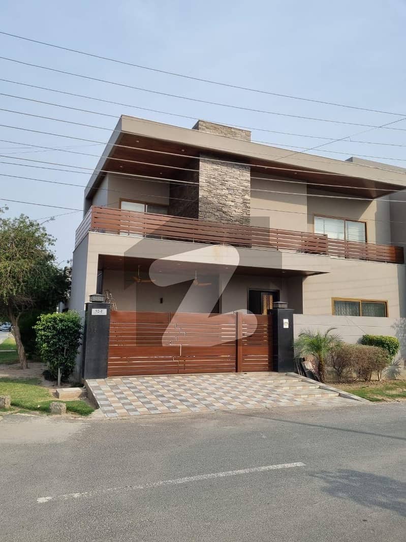 Designer House For Sale Eden Executive, Eden Gardens, Faisalabad