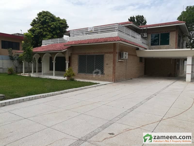 Very Big Spacious 4 Beds House For Sale In F8 Islamabad F8, Islamabad