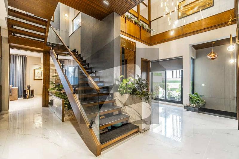 ART OF THE ARCHITECT ULTRA MODERN BUNGALOW FOR SALE DHA Phase 8 Block