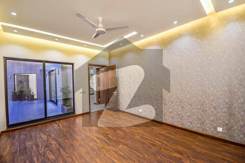 ART OF THE ARCHITECT ULTRA MODERN BUNGALOW FOR SALE DHA Phase 8 Block