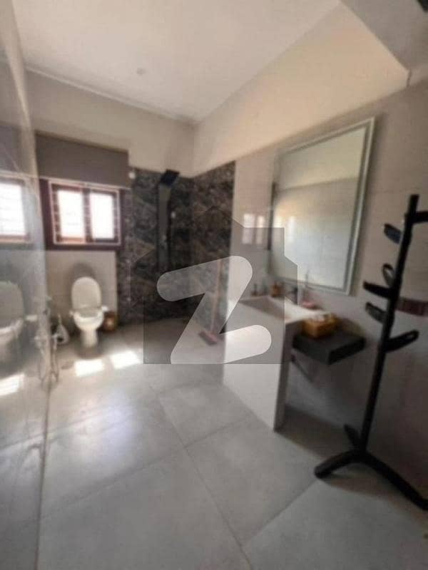 500 Square Yards private construction Villa For rent In Bahria Town