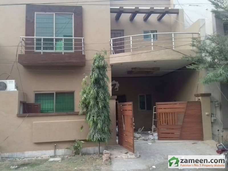 5 Marla Beautiful House Available For Sale Hassan Villas, Faisalabad ID9137336